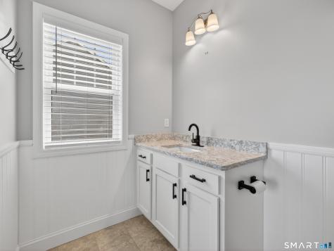 650 Ridgewood Road Middletown CT 06457