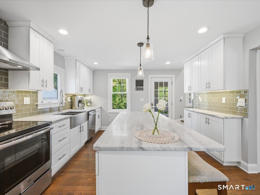 131 Oronoque Road Milford CT 06461