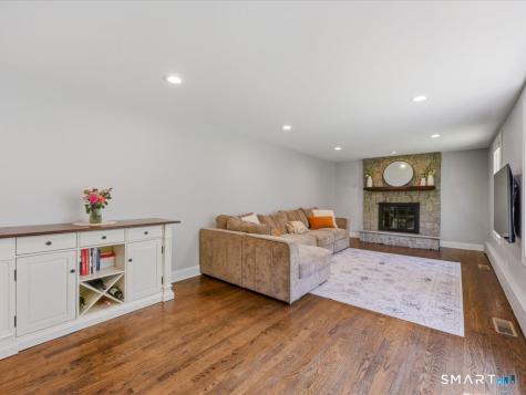 131 Oronoque Road Milford CT 06461