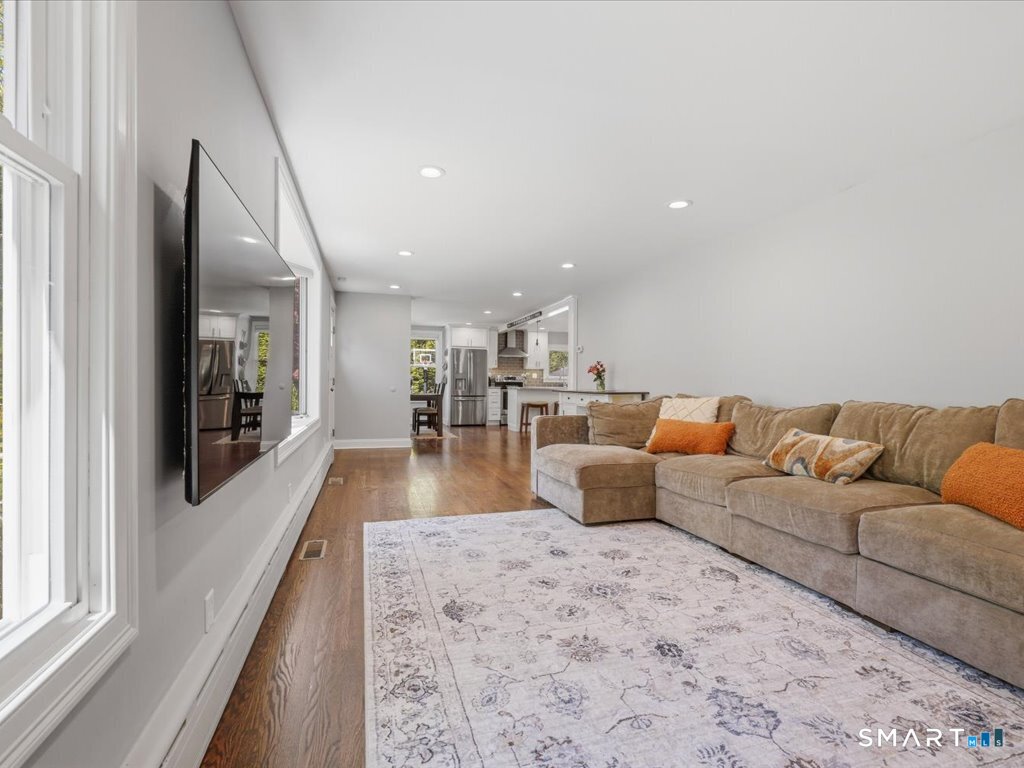 131 Oronoque Road Milford CT 06461
