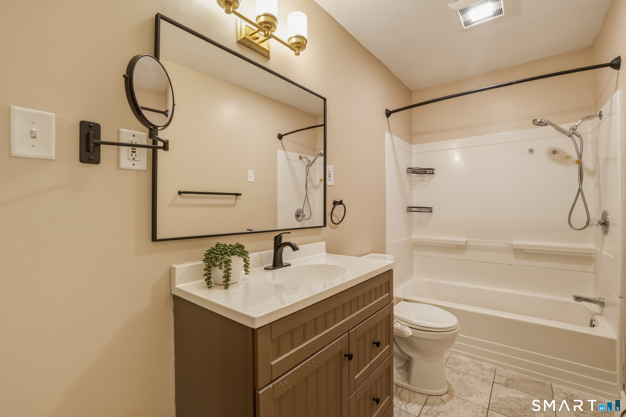 279 Parker Street Manchester CT 06042