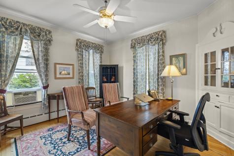 32 East Main Street Stonington CT 06355