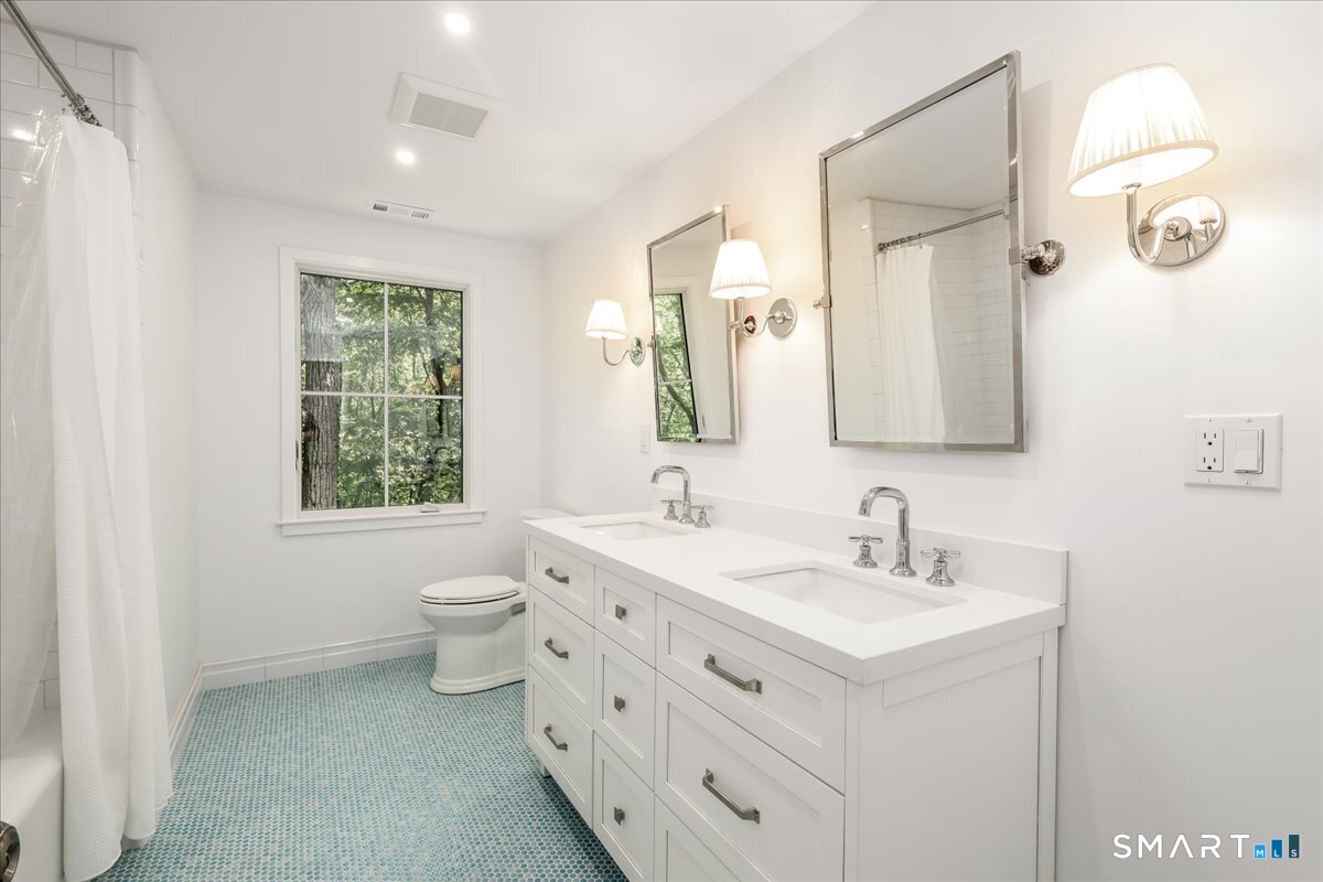 256 Wilton East Road Ridgefield CT 06877