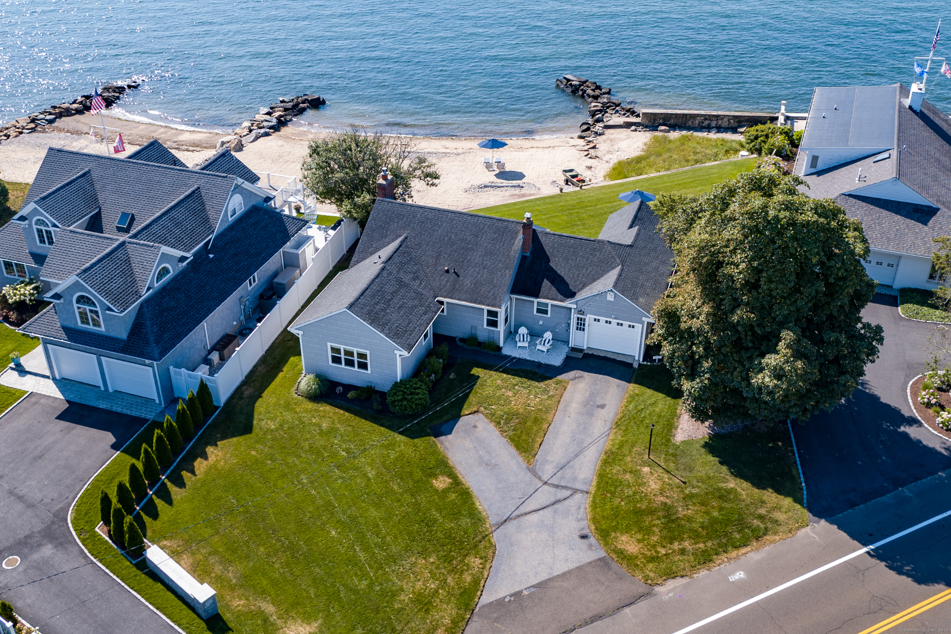515 Maple Avenue Old Saybrook CT 06475