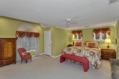 41 Huckleberry Hollow Suffield CT 06078