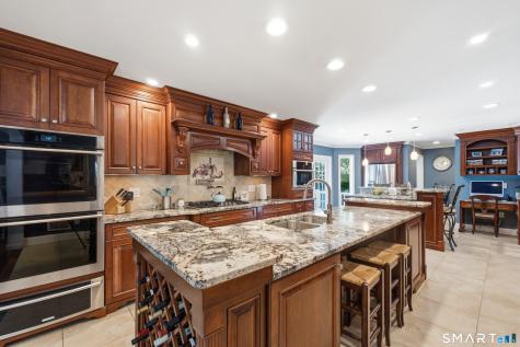 42 Tanglewood Drive Colchester CT 06415