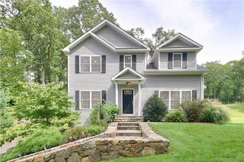 4 Long Meadow Lane Bethel CT 06801
