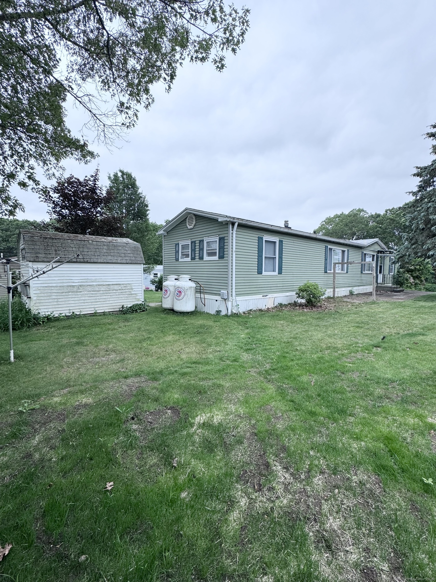 3 Stonewood Terrace Vernon CT 06066