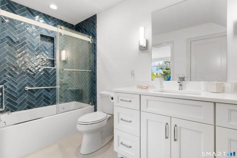 4 Marina Village Branford CT 06405