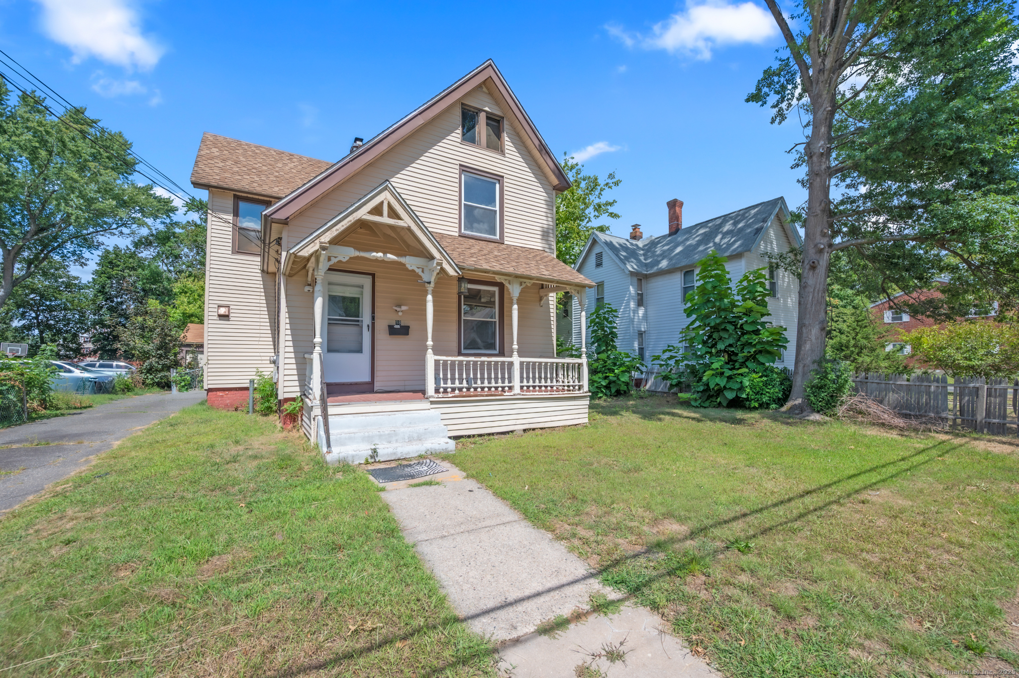 98 Olmsted Street East Hartford CT 06108