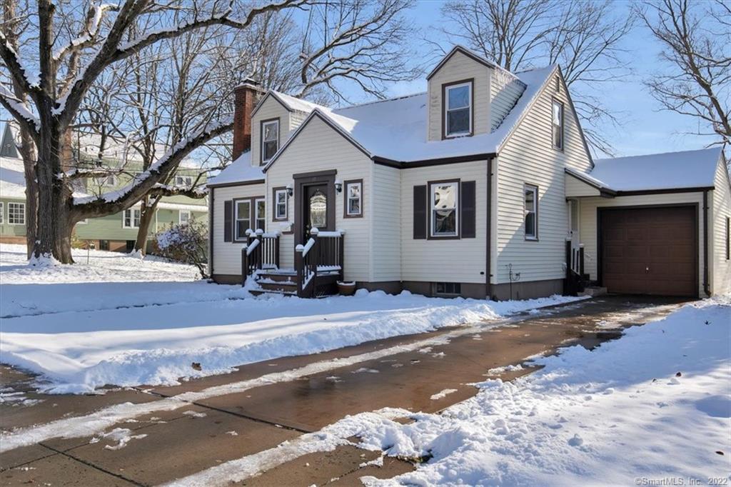50 Ridgewood Street Manchester CT 06040