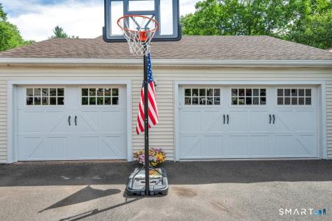 32 Franklin Road Cromwell CT 06416