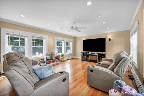 32 Franklin Road Cromwell CT 06416