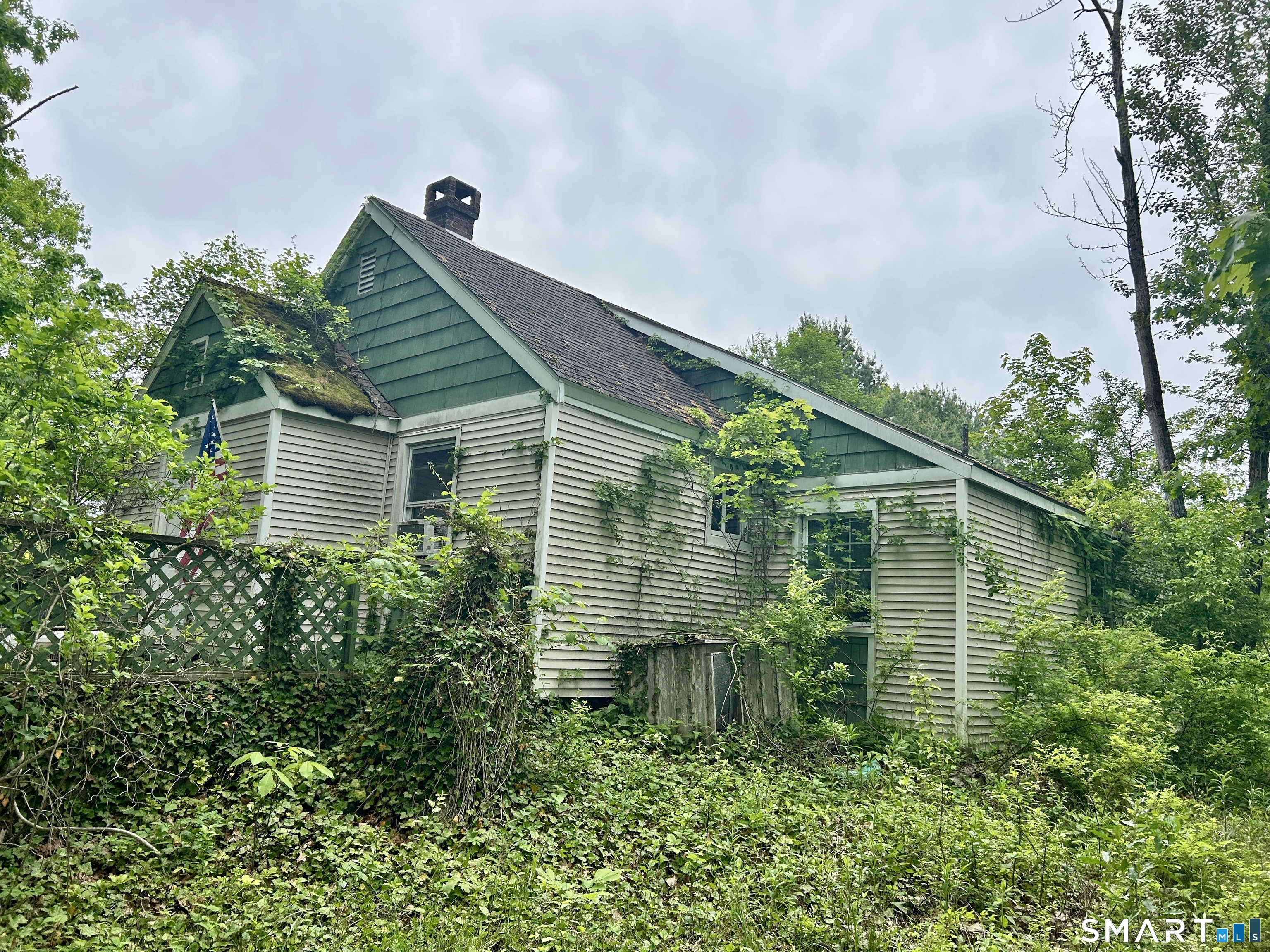 5 Village Lane Hebron CT 06231