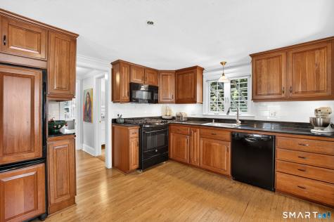 293 Firetown Road Simsbury CT 06070