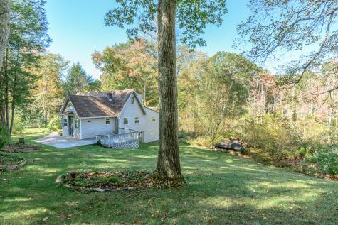 81 Picketts Ridge Road Redding CT 06896