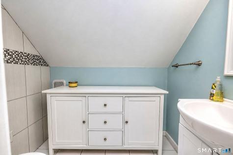 24 Spring Lane Milford CT 06460