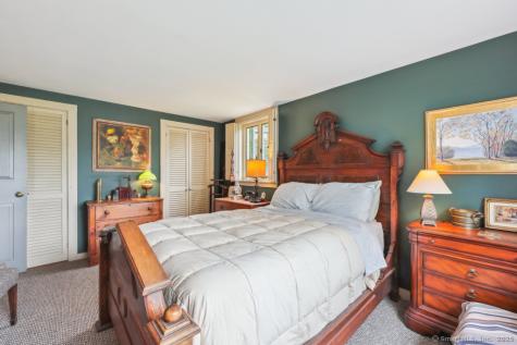 9 Columbus Avenue East Lyme CT 06357