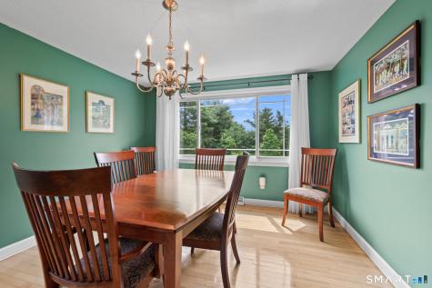 5 Watch Hill Lane Simsbury CT 06092