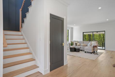 23 Taunton Lane Newtown CT 06470