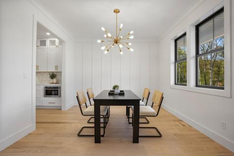 23 Taunton Lane Newtown CT 06470