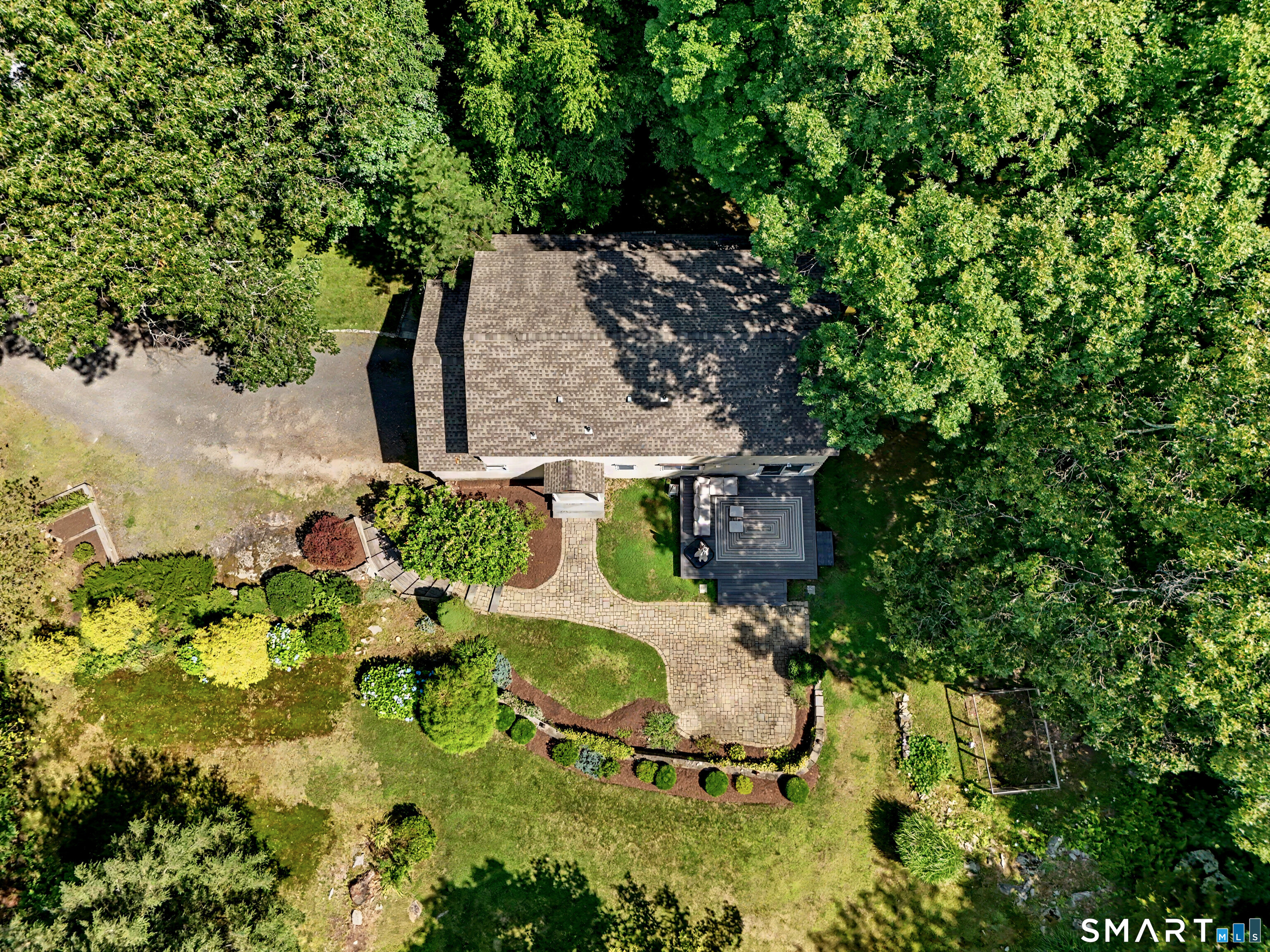 3 Saddle Ridge Road Newtown CT 06470