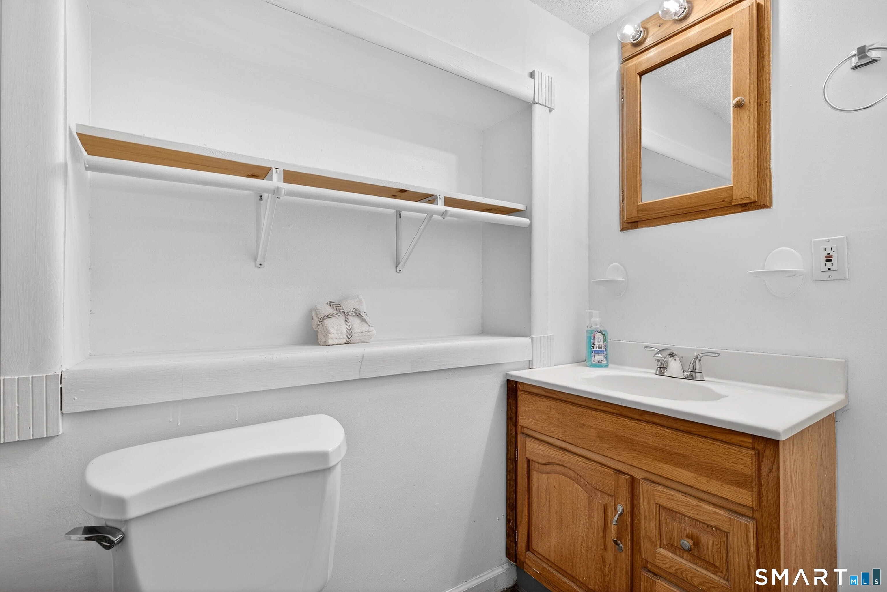 355 Route 163 Route Montville CT 06353