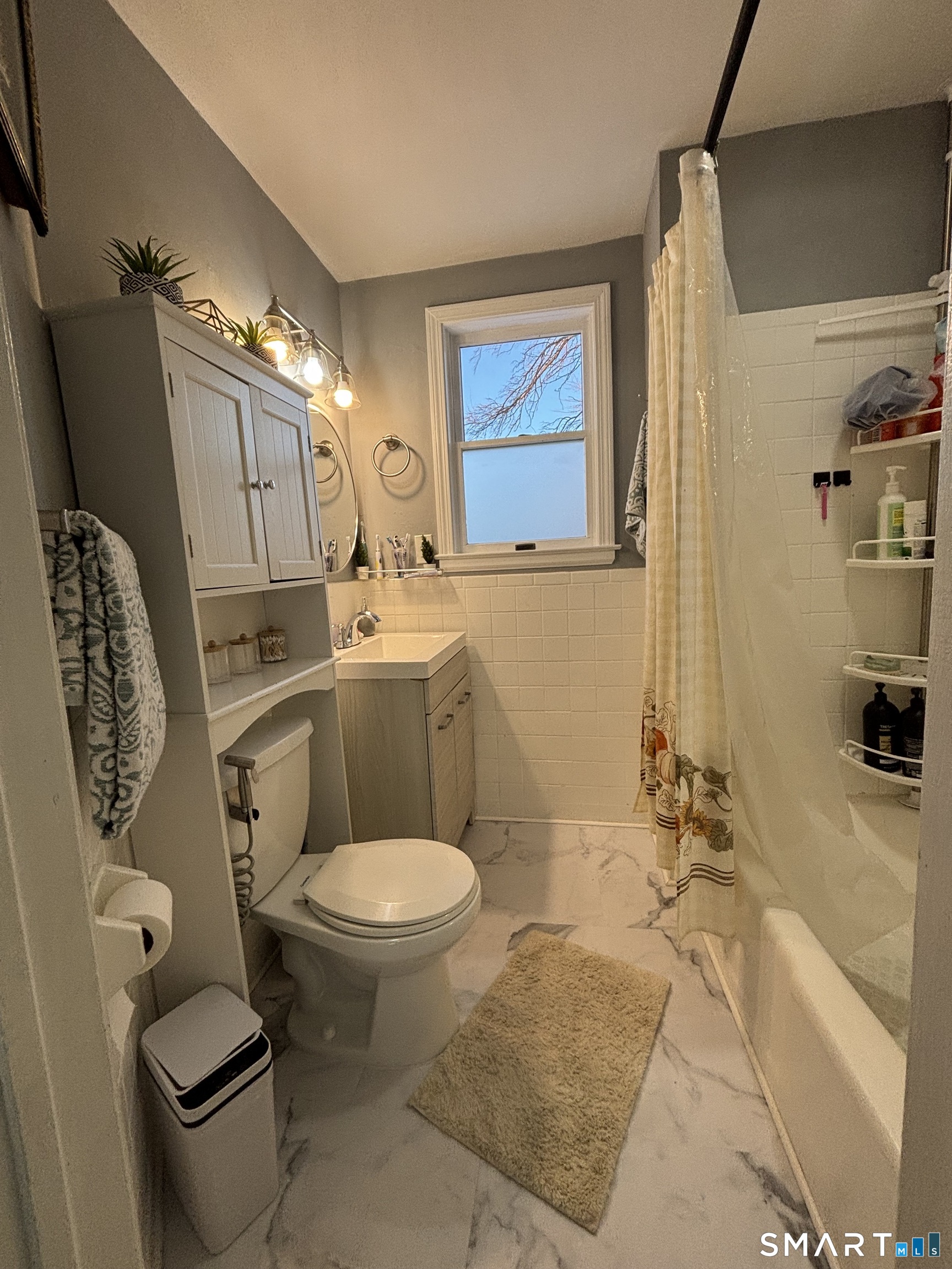 42 Bliss Street Hartford CT 06114