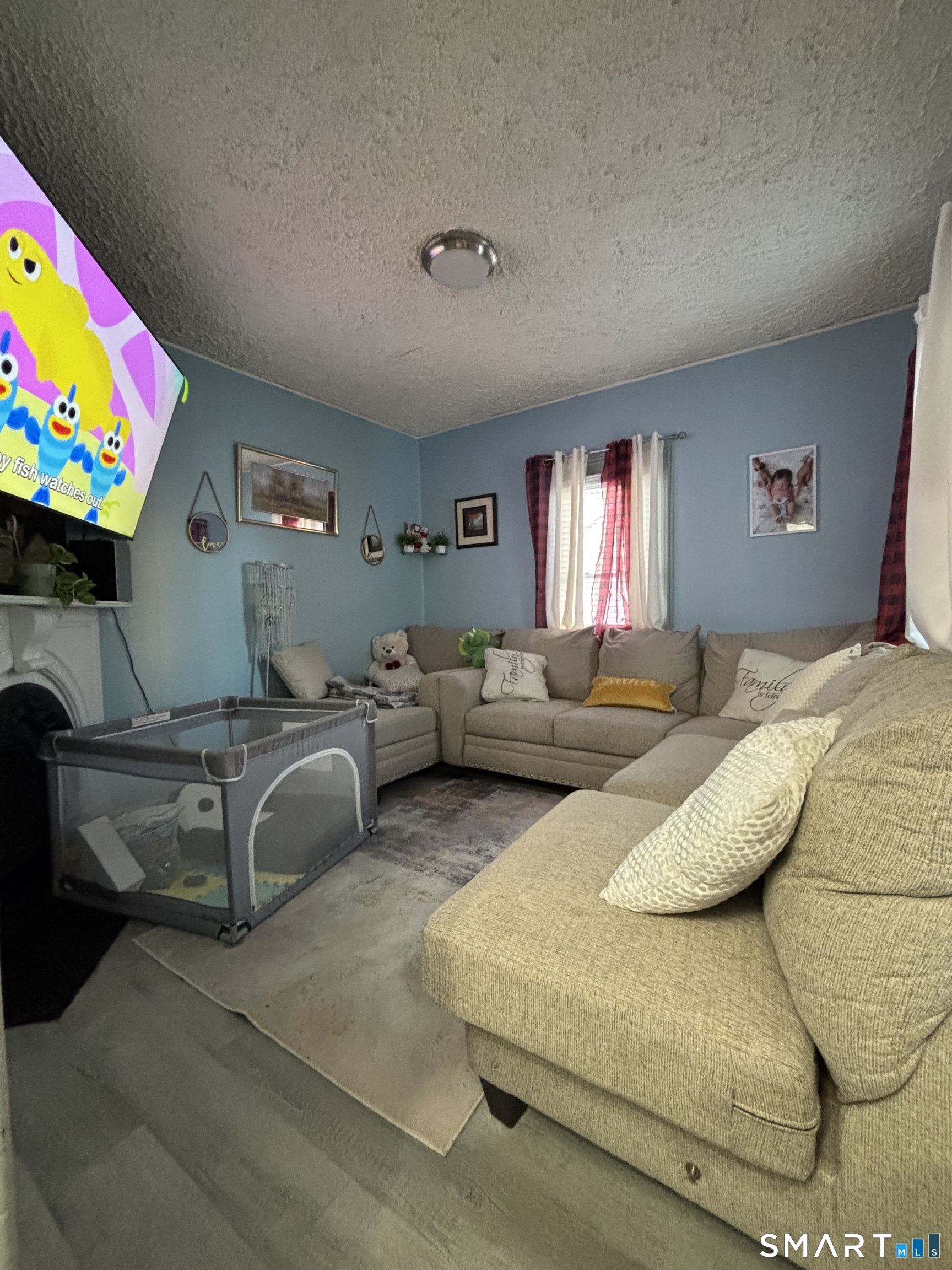 42 Bliss Street Hartford CT 06114