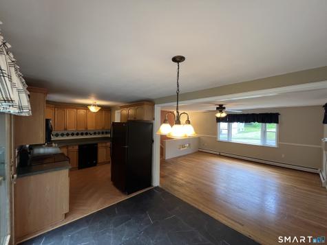52 Willie Circle Tolland CT 06084