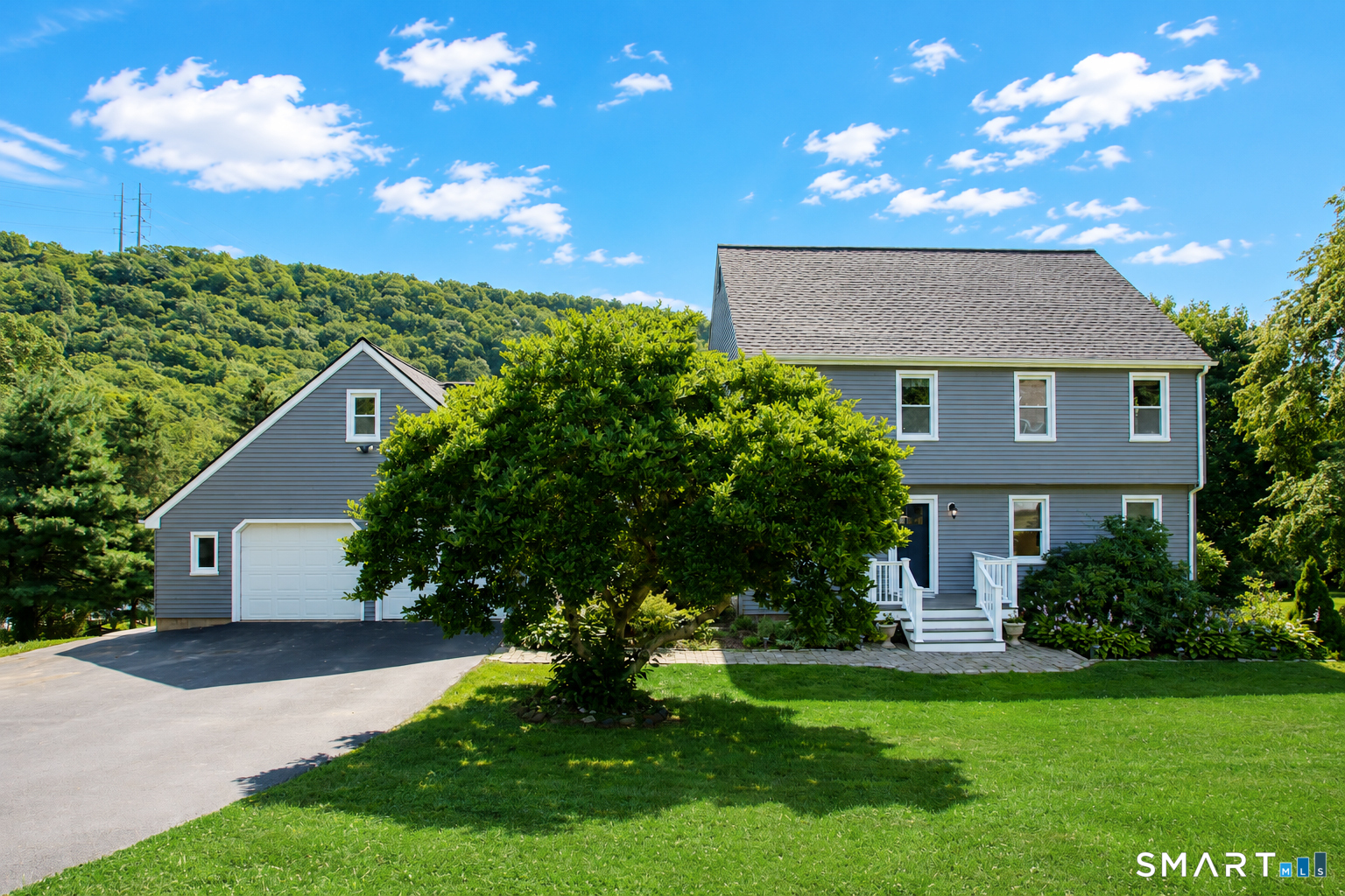 31 Cliffside Drive Wallingford CT 06492