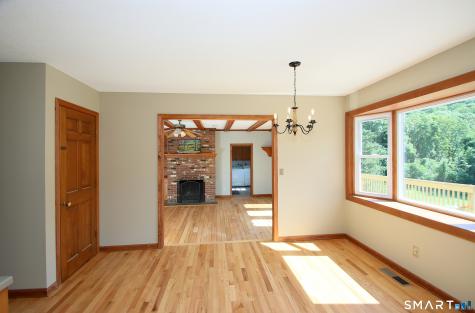 31 Cliffside Drive Wallingford CT 06492