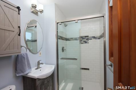 31 Cliffside Drive Wallingford CT 06492