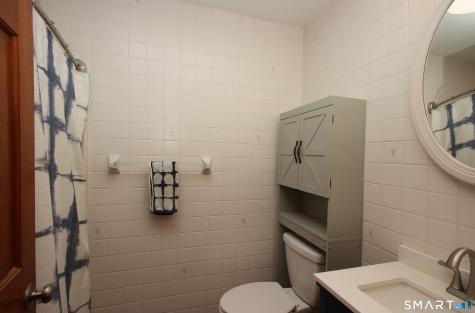 31 Cliffside Drive Wallingford CT 06492