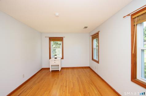 31 Cliffside Drive Wallingford CT 06492