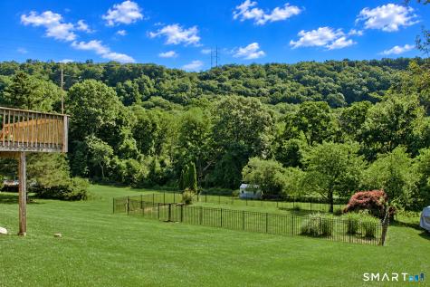 31 Cliffside Drive Wallingford CT 06492
