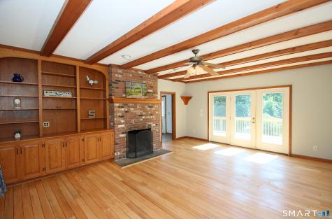 31 Cliffside Drive Wallingford CT 06492
