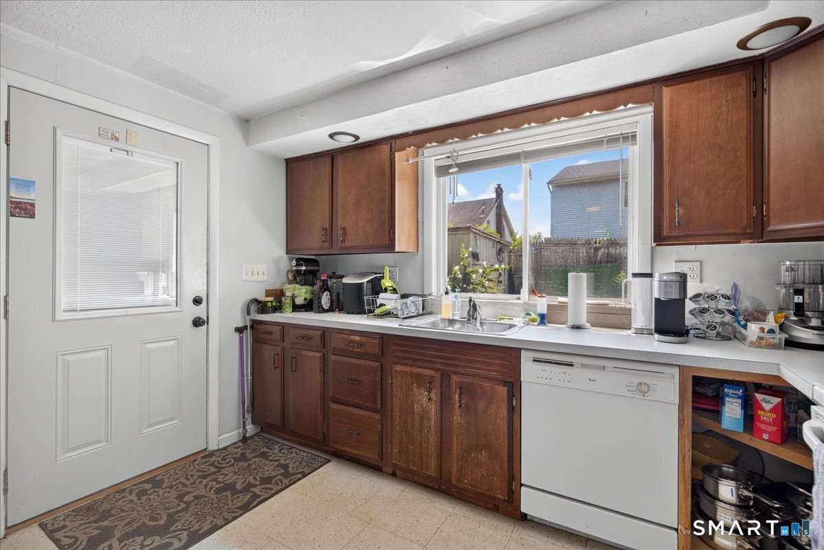 88 Prospect Avenue West Haven CT 06516