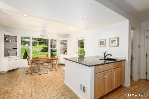 21 White Pine Drive Brookfield CT 06804
