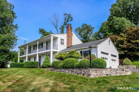 21 White Pine Drive Brookfield CT 06804