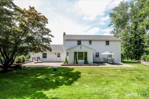 21 White Pine Drive Brookfield CT 06804
