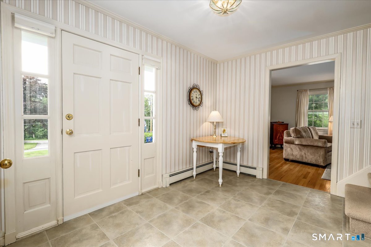 21 White Pine Drive Brookfield CT 06804