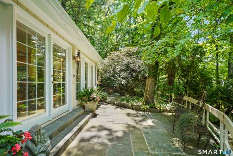 58 Arrow Head Drive Stamford CT 06903