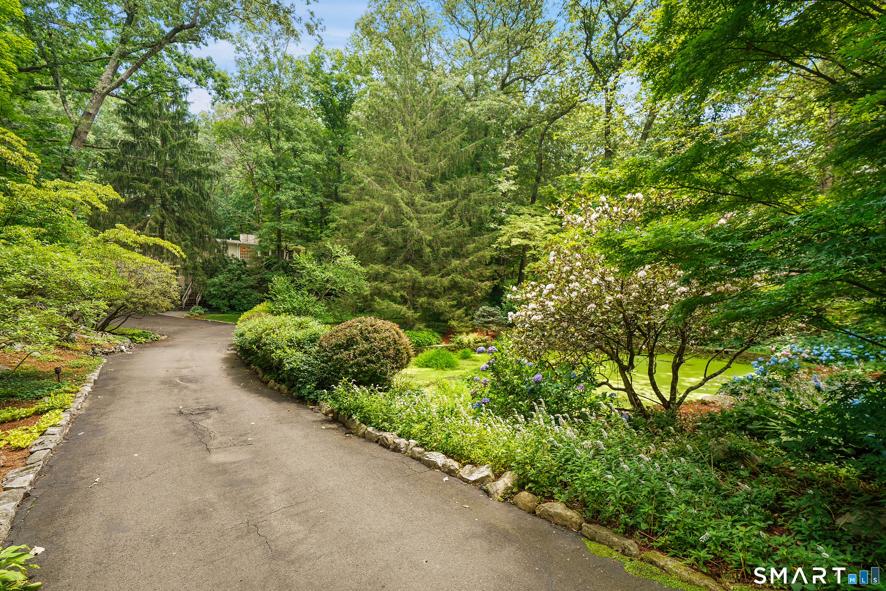 58 Arrow Head Drive Stamford CT 06903