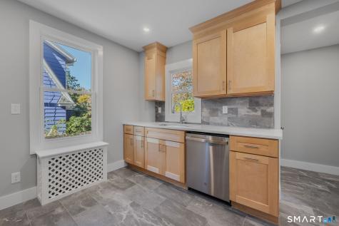 27 Dell Avenue New London CT 06320