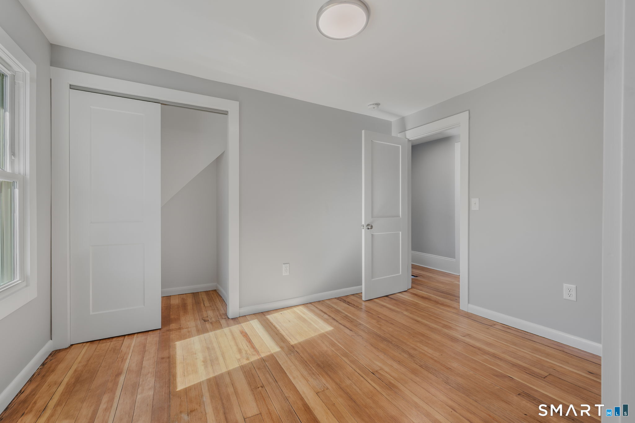 27 Dell Avenue New London CT 06320