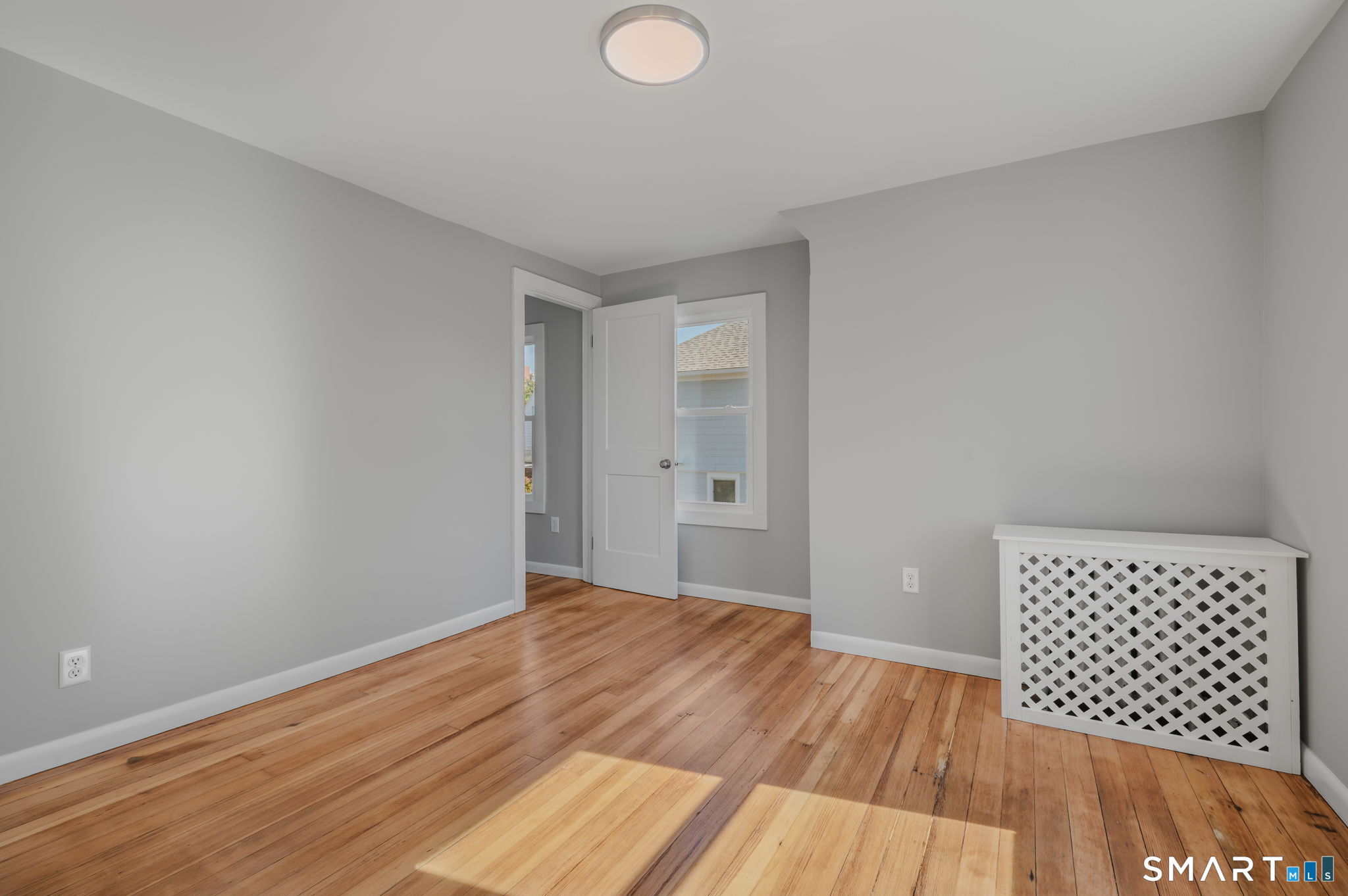 27 Dell Avenue New London CT 06320