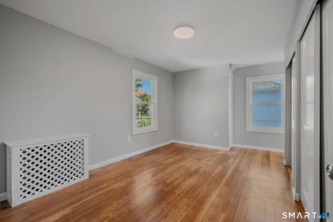27 Dell Avenue New London CT 06320