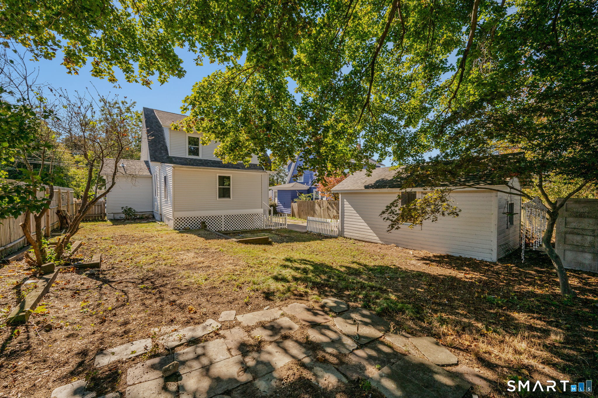 27 Dell Avenue New London CT 06320