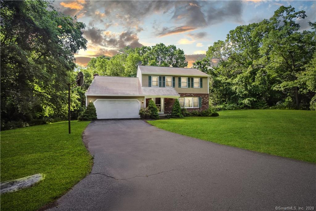 29 Longview Avenue Waterford CT 06385